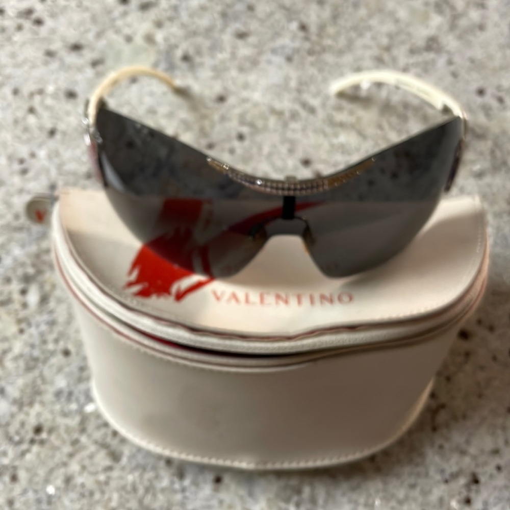 Valentino sunglasses